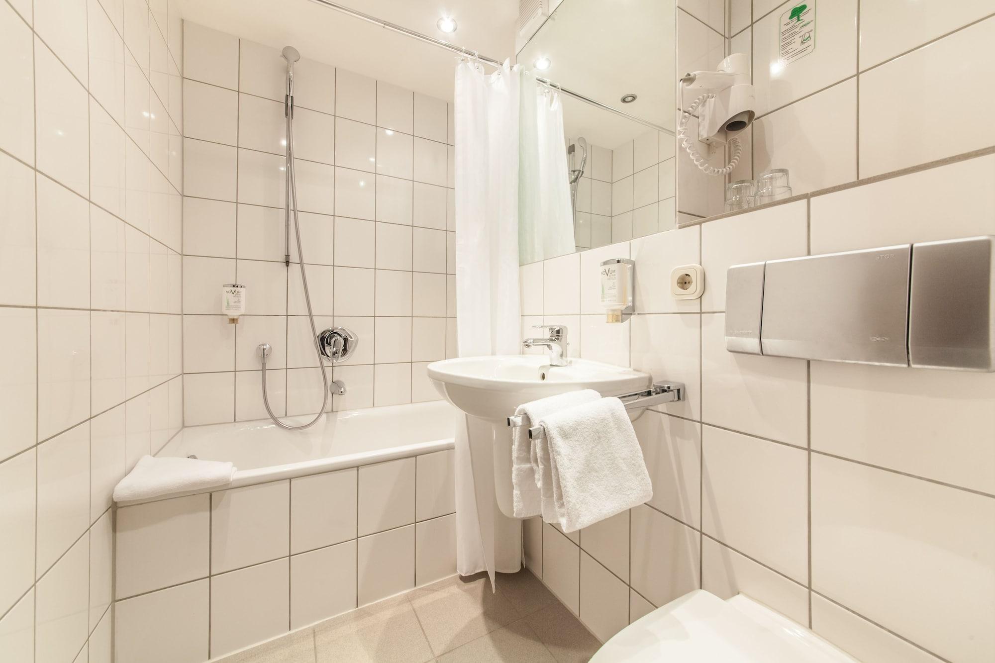 Hotel Maxim Duesseldorf City Eksteriør billede