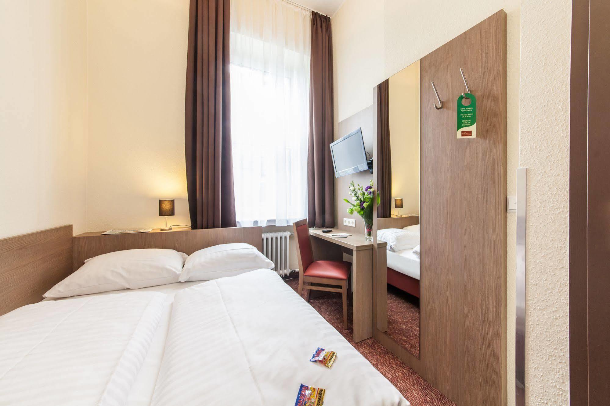 Hotel Maxim Duesseldorf City Eksteriør billede