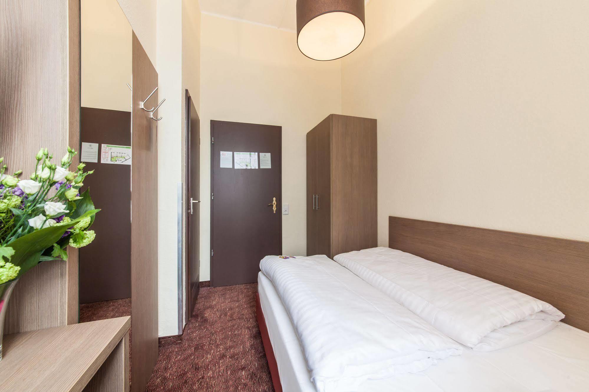 Hotel Maxim Duesseldorf City Eksteriør billede